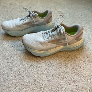 Brooks glycerin sneakers